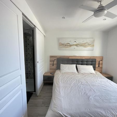 Charmante Villa Avec Piscine Dans Les Canaux Empuriabrava Dış mekan fotoğraf